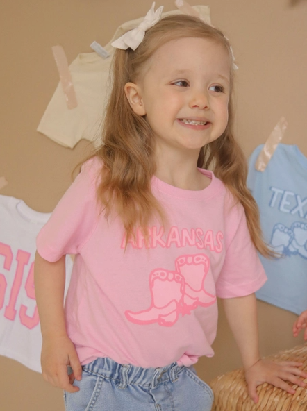 Arkansas Boots Pink T-Shirt