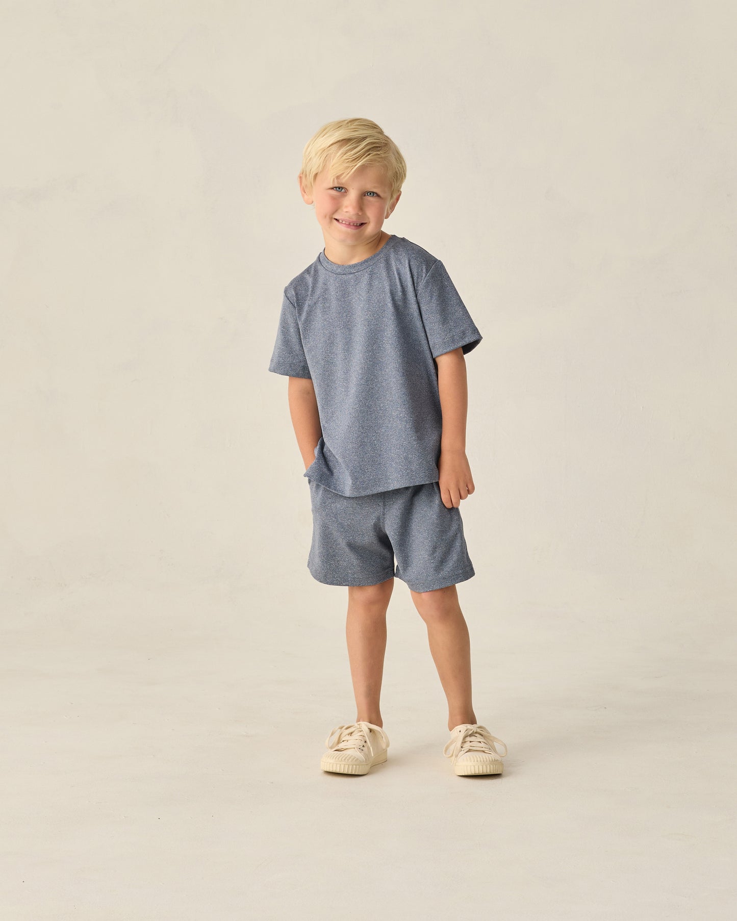 Oceanside Tech Short || Heathered Marine
