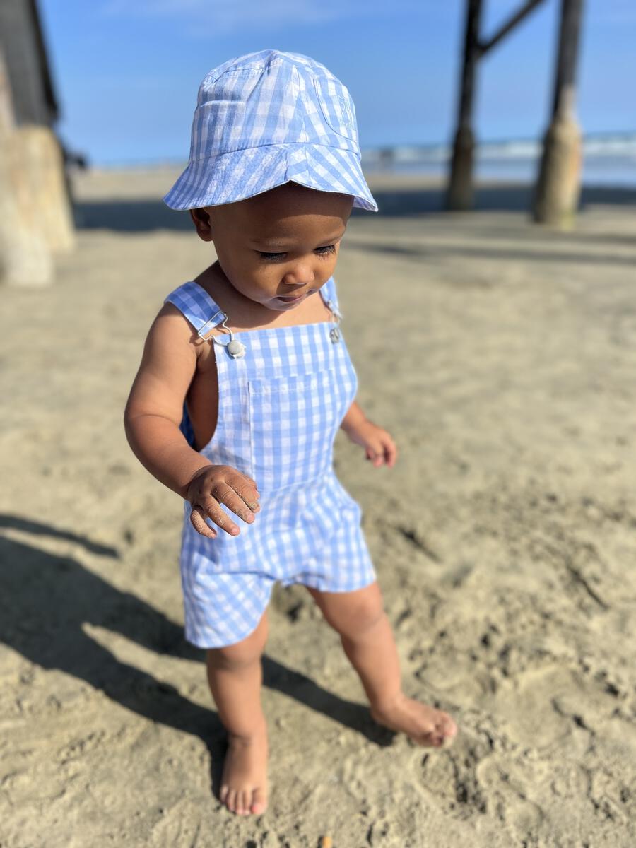 BLUE PLAID BUCKET HAT