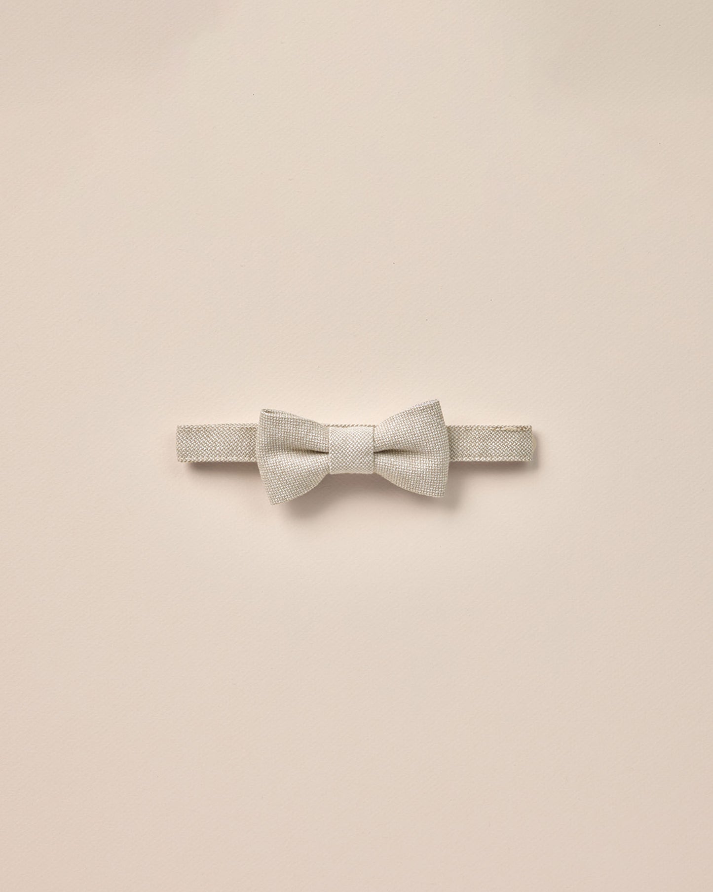 bow tie || linen