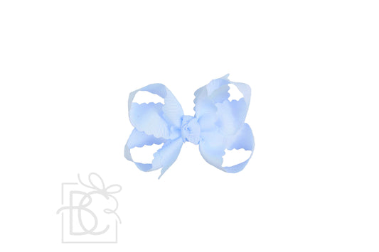 1.5" Scalloped Edge Bow on Alligator Clip | Millenium Blue