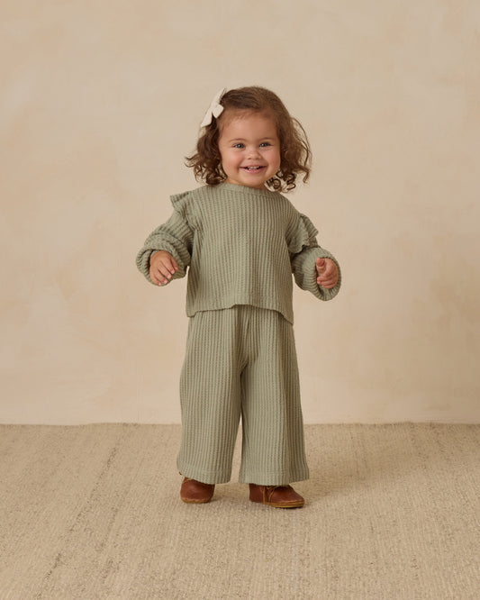 Ruffle Cozy Set || Fern